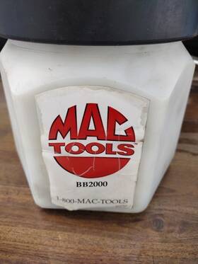 Bb2000 Mac Tools Tool Vacuum Brake Bleeder Bb2000 Mac Tools Tool Vacuum Brake Bleeder