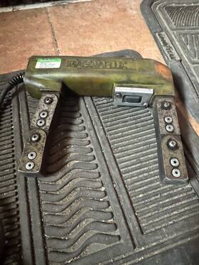 Magnaflux 43530 Model Y-6 Magnetic Yoke Tool Only No Powder