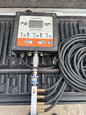 Mw-60-4way Martin 147203240583 Martins 4 Outlet Automatic Tire Inflator/deflator High Flow -orange Mw-60-4way Martin 147203240583 Martins 4 Outlet Automatic Tire Inflator/deflator High Flow -orange