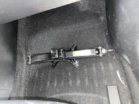 1179732 Mazda Used Floor Jack Fits 2020 Cx-9 Grade A