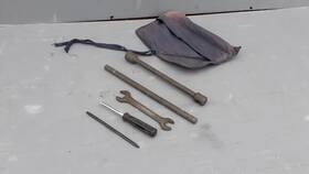 A9045810001 Mercedes-benz Spare Tire Emergency Tool Kit 19 Inch Walter Oem