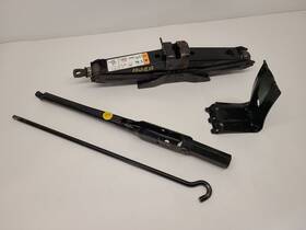 5789711 Mercury Used Floor Jack Fits 2005 Mountaineer Grade A