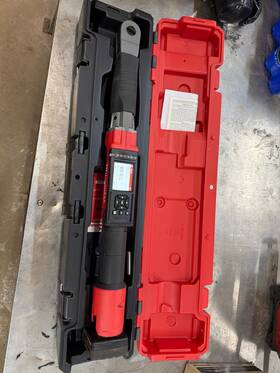2465-20 Milwaukee 3/8 Torque Wrench 2465-20 Milwaukee 3/8 Torque Wrench