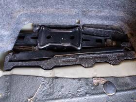 5324857 Nissan Used Floor Jack Fits 2005 Altima Grade A