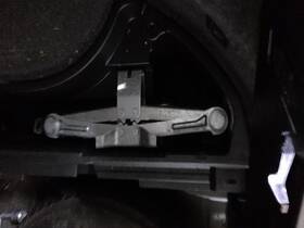 6631377 Nissan Used Floor Jack Fits 2011 Murano Grade A