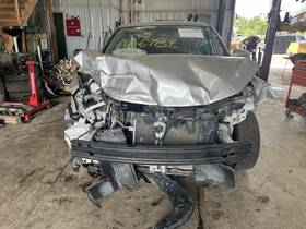 824623 Nissan Used Floor Jack Fits 2016 Sentra Grade A 824623 Nissan Used Floor Jack Fits 2016 Sentra Grade A