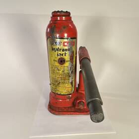 6403a Norco Hydraulic Bottle Jack Model 6403a. 3 Ton