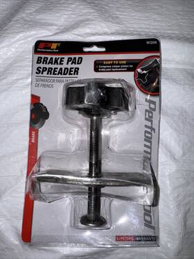 Performance Tool 039564102196 Heavy Duty Disc Brake Pad Spreader Black W209 Performance Tool 039564102196 Heavy Duty Disc Brake Pad Spreader Black W209