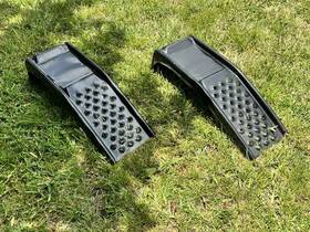 372111935 Pittsburgh Automotive Steel Auto Ramp