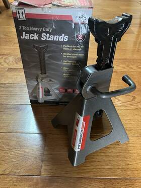 62392 Pittsburgh Automotive 3 Ton Jack Stands 62392 Pittsburgh Automotive 3 Ton Jack Stands