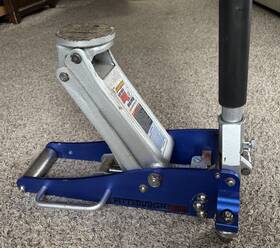 64552 Pittsburgh Automotive Racing 1.5 Ton Floor Jack - Rapid Pump Works Great 64552 Pittsburgh Automotive Racing 1.5 Ton Floor Jack - Rapid Pump Works Great