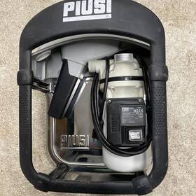 F00101a0a Piusi 120v Def Pump And Tote Mount