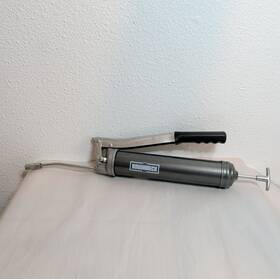75359 Rough Neck Roughneck Grease Gun Professional Pistol Grip 10 000 Psi #cy 75359 Rough Neck Roughneck Grease Gun Professional Pistol Grip 10 000 Psi #cy