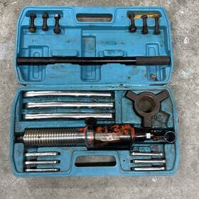 Sealey 024209737036 Triple Leg Hydraulic Puller 5tonne Garage Workshop Diy