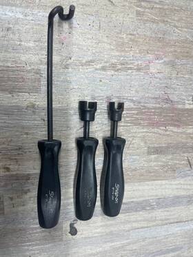 Bt117a Snap-on Tools Usa 3piece Black Hard Grip Brake Service Spring Bt117a Snap-on Tools Usa 3piece Black Hard Grip Brake Service Spring
