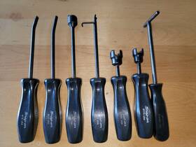 B1359a Snap-on Btk6ax Tools 7 Piece Rear Brake Service Set And B1359a Snap-on Btk6ax Tools 7 Piece Rear Brake Service Set And