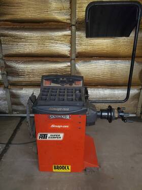 Eewb304a Snap-on Computer Wheel Balancer For Parts Or Repair Local Pickup