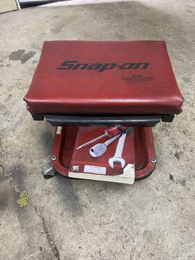 Jc248 Snap-on Tools Creeper Seat With Tool Catalog