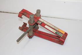 Ya1456 Snap-on Series C Strut Coil Spring Compressor Clam Type Works 1a2 Ya1456 Snap-on Series C Strut Coil Spring Compressor Clam Type Works 1a2