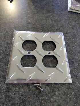 Speedway Motors 91039140 Diamond Plate Dual Outlet Cover Plates