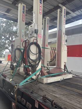 10.000 Stertil Koni 101190 Columns Truck Lifts. 2 Main 16000 Lb And Slaves Each 10.000 Stertil Koni 101190 Columns Truck Lifts. 2 Main 16000 Lb And Slaves Each