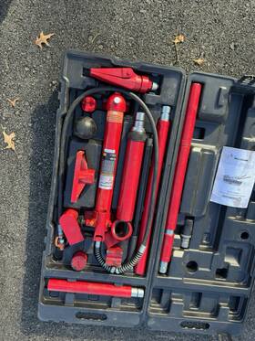 Strong 46273 Strongway 10 Ton Hydraulic Ram System