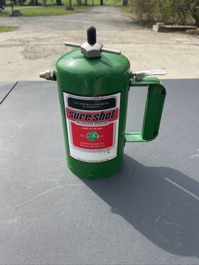 Sure Shot A1000 Green Milwaukee Sprayer Manufacturing A1000 Steel 32 Oz Green