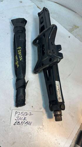 P25122 Suzuki 2007 Xl7 Jack Assembly