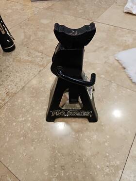 At43202b Torin Steel Jack Stands 3 Ton 6 000 Lb Capacity Black 1 Pair At43202b Torin Steel Jack Stands 3 Ton 6 000 Lb Capacity Black 1 Pair