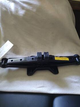 09111-08010 Toyota Scissor Jack For Sienna 1998-2003