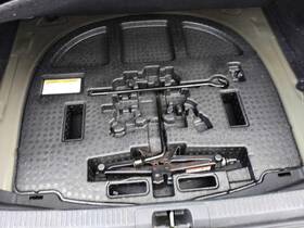 1015733 Toyota Used Floor Jack Fits 2019 Camry Grade A