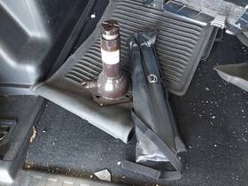 1473552 Toyota Used Floor Jack Fits 2017 4 Runner Grade A