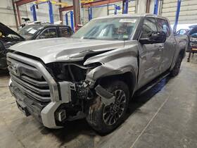 1702779 Toyota Used Floor Jack Fits 2022 Tundra Grade A 1702779 Toyota Used Floor Jack Fits 2022 Tundra Grade A