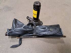 564.to1505 Toyota Jack 2005 4 Runner Sku#3990147 564.to1505 Toyota Jack 2005 4 Runner Sku#3990147