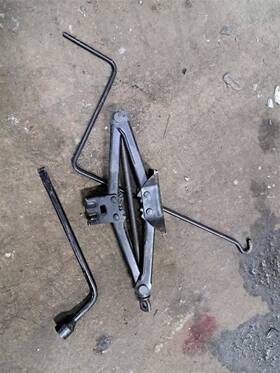 564.to1h06 Toyota Jack 2006 Camry Sku#4012924