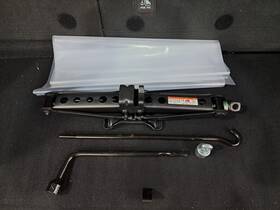 564.to1t20 Toyota Jack 2020 Highlander Sku#4112346 564.to1t20 Toyota Jack 2020 Highlander Sku#4112346