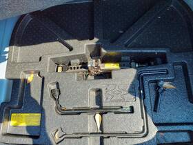 6687481 Toyota Used Floor Jack Fits 2012 Camry Grade A