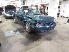 853161 Toyota Used Floor Jack Fits 1997 Camry Grade A 853161 Toyota Used Floor Jack Fits 1997 Camry Grade A