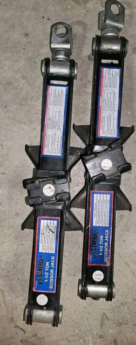 U.s. General 66907 Lot Of 2 Us Scissor Lift Jacks 1-1/2 Ton Capacity Car Auto Suv Truck