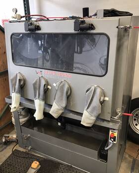 Vh3500 Vapor Honing Technologies Hydro / Blasting Machine Industrial Wet Blast Cabinet A