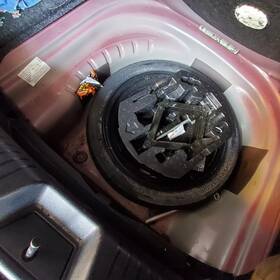 1429155 Volkswagen Used Floor Jack Fits 2020 Jetta Grade A