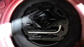 1653818 Volkswagen Used Floor Jack Fits 2017 Beetle Grade A 1653818 Volkswagen Used Floor Jack Fits 2017 Beetle Grade A