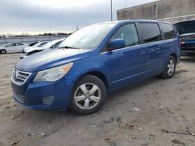1840364 Volkswagen Used Floor Jack Fits 2011 Routan Grade A