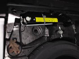 2190849 Volkswagen Used Floor Jack Fits 2011 Cc Grade A 2190849 Volkswagen Used Floor Jack Fits 2011 Cc Grade A