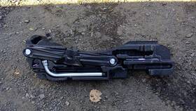 5613029 Volkswagen Used Floor Jack Fits 2022 Atlas Grade A 5613029 Volkswagen Used Floor Jack Fits 2022 Atlas Grade A