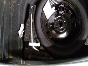 7322516 Volkswagen Used Floor Jack Fits 2017 Golf Grade A