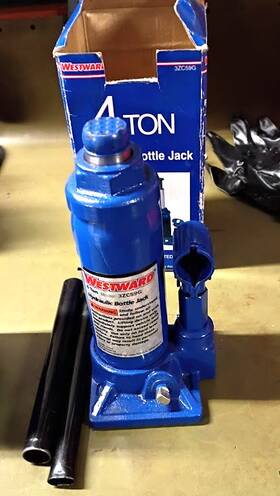 Westward 3zc59g 4 Ton Hydraulic Bottle Jack -lifts To 15.5 Inch - 2 Available