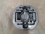 2014 Azera Jack SKU#4206105. Fixed Price $73.00.