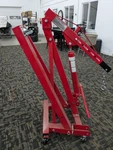 Dragway Tools 2 Ton Folding Hydraulic Engine Hoist Cherry Picker Shop Crane. Fixed Price $131.00.