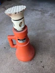 20-TON House Jack. Fixed Price $50.00.